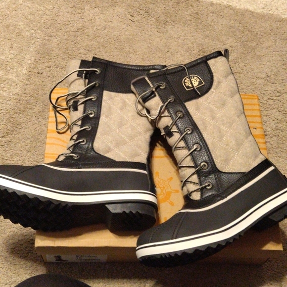 SOLD*** Global Win NWOT brown lace up boot size 10 waterproof - Picture 3 of 9